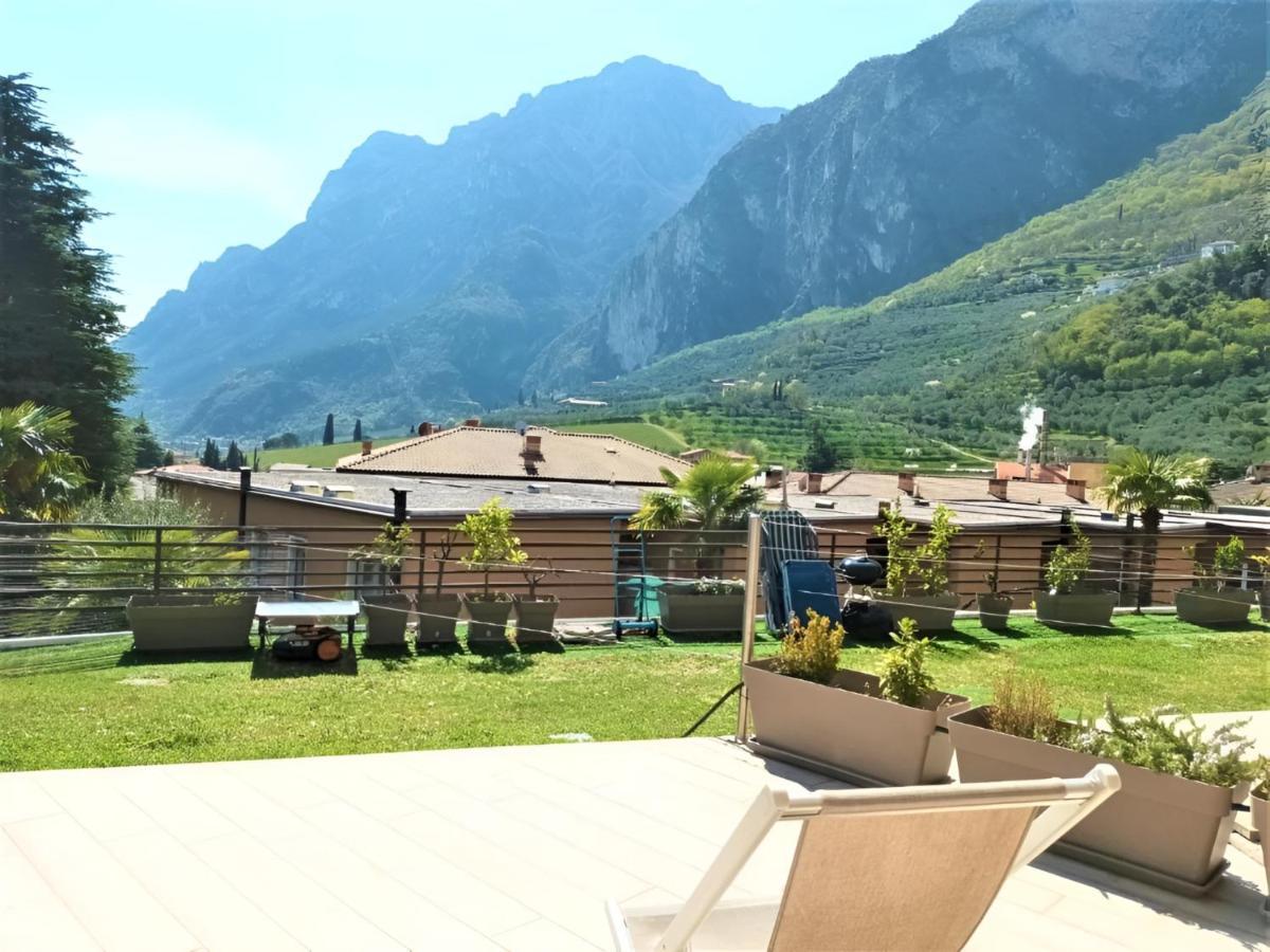 Waterfall & Pool Riva del Garda Ngoại thất bức ảnh